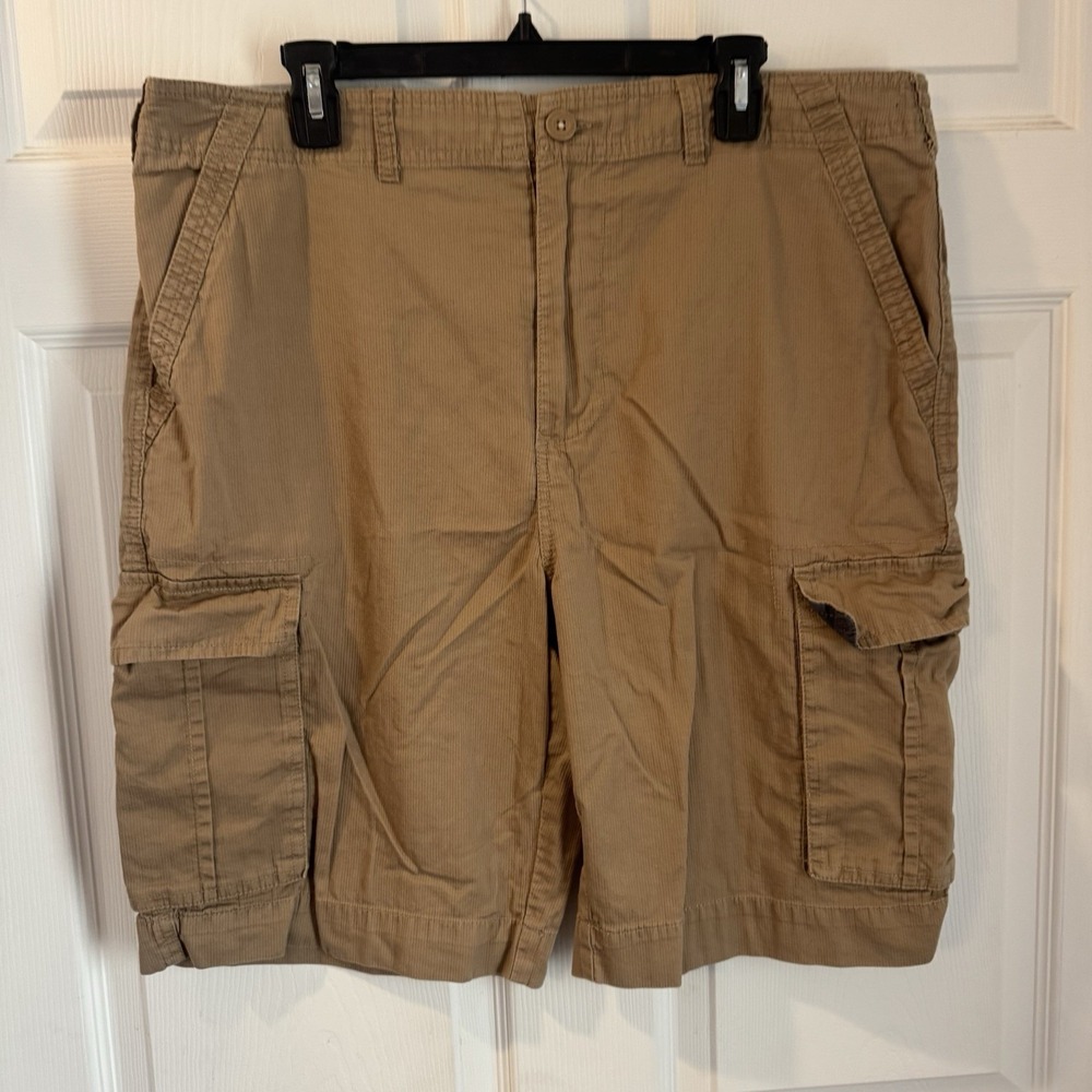 London Fog Shorts Mens Sz‎ 38 Tan Khaki Cargo Hiking Outdoors